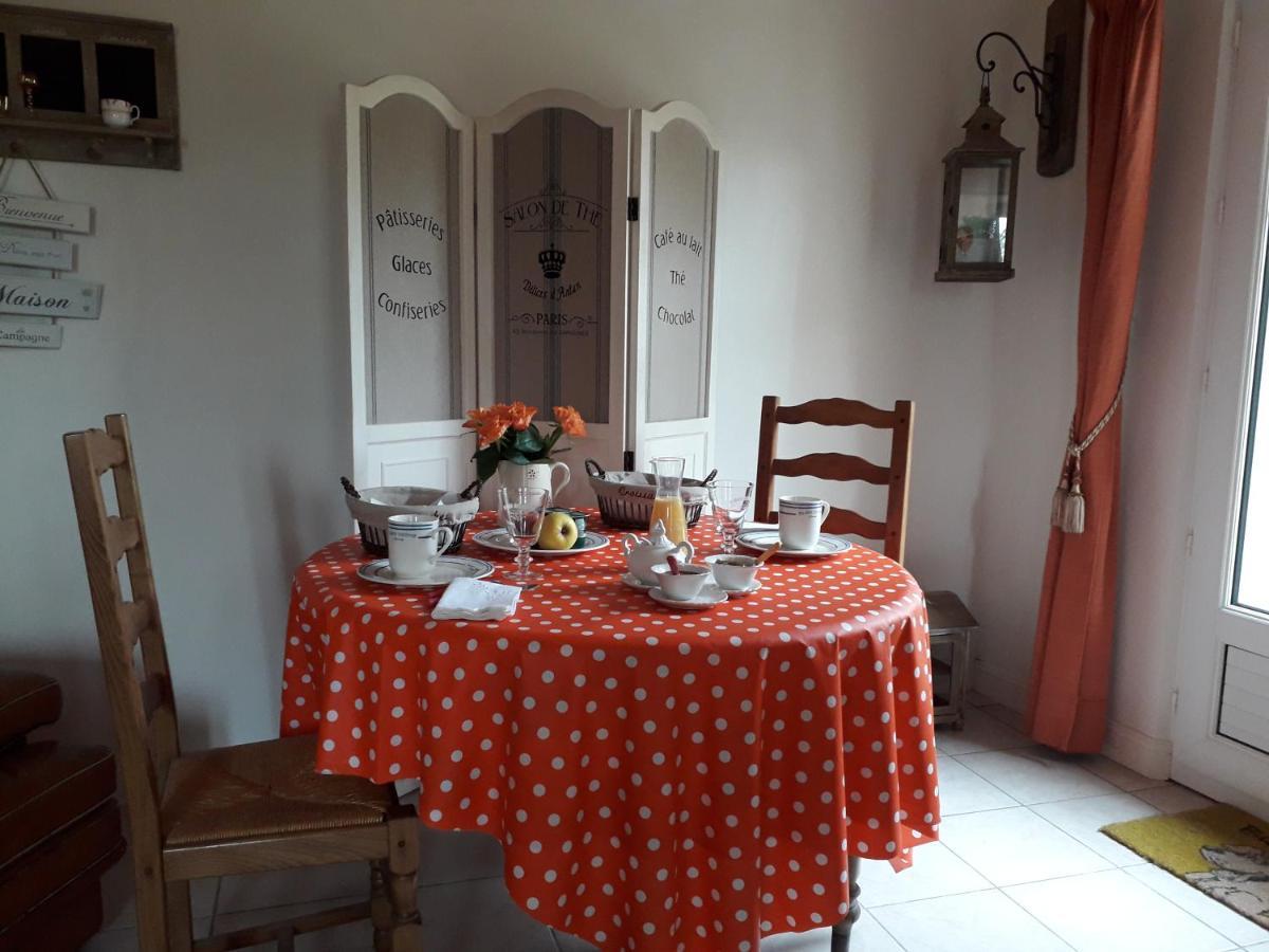 Le Jardin De Camille Bed & Breakfast Tailleville Dış mekan fotoğraf